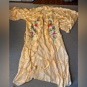 Vintage Japanese handmade silk embroidered robe